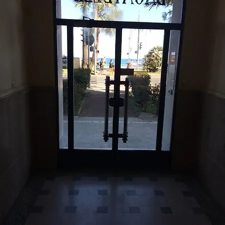 Luckey Homes - Promenade Des Anglais *
